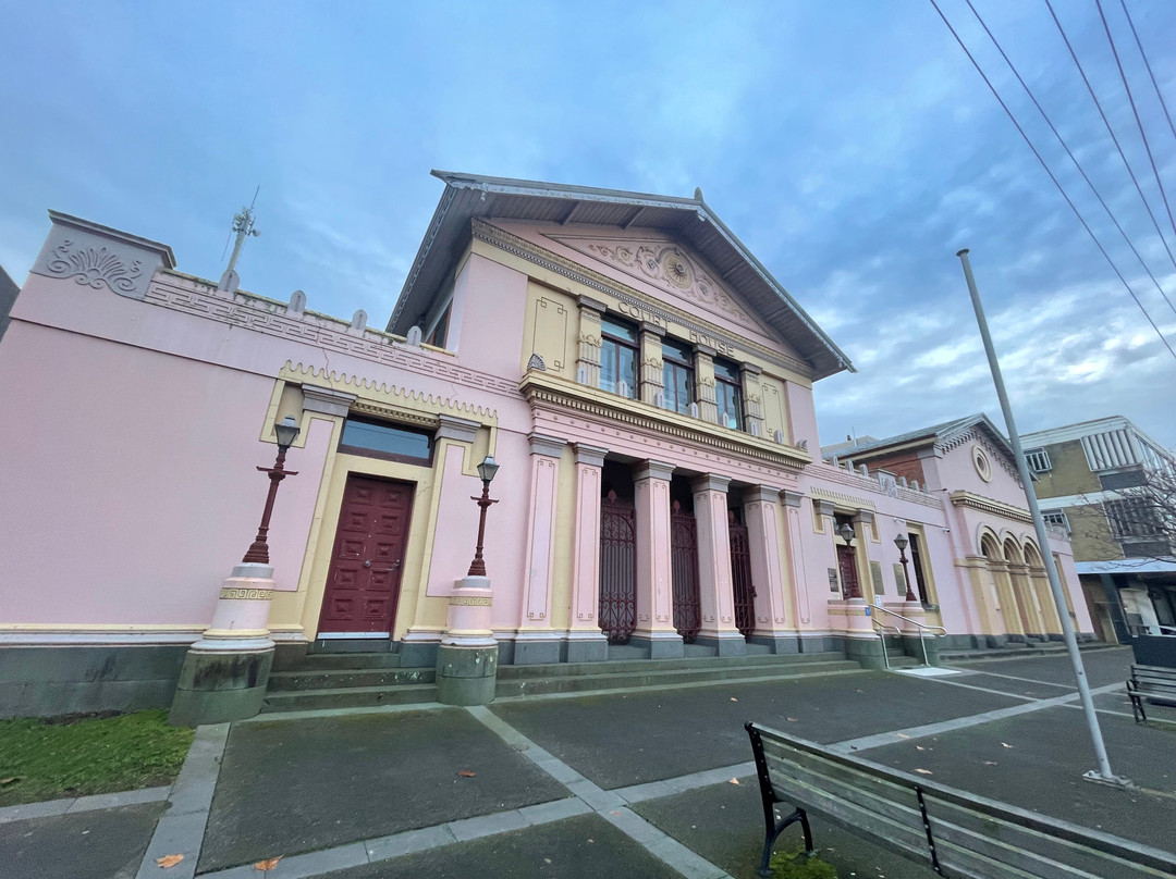 Sale Courthouse-塞尔必去景点