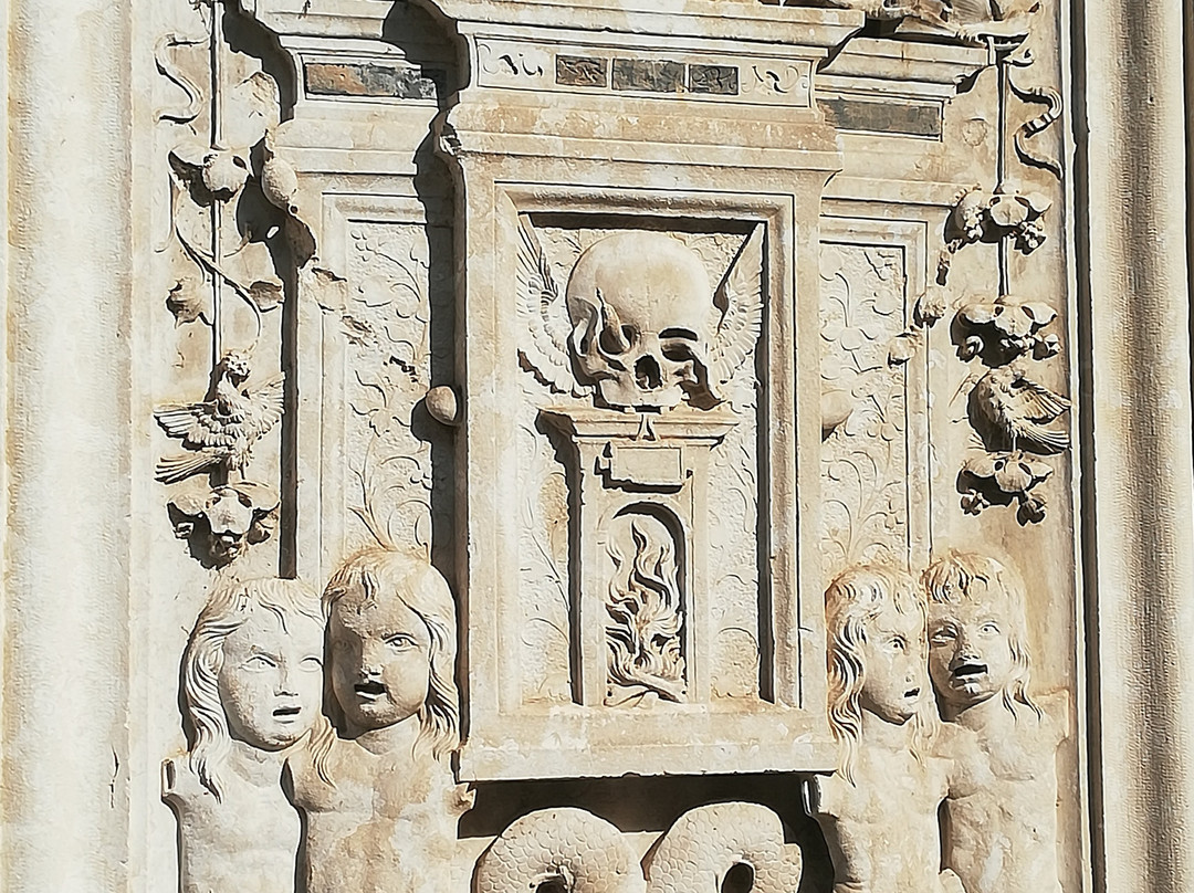 Santa Maria dei Miracoli-布雷西亚必去景点