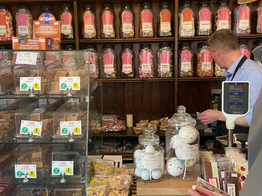 Mrs Beightons Sweet Shop景点图片