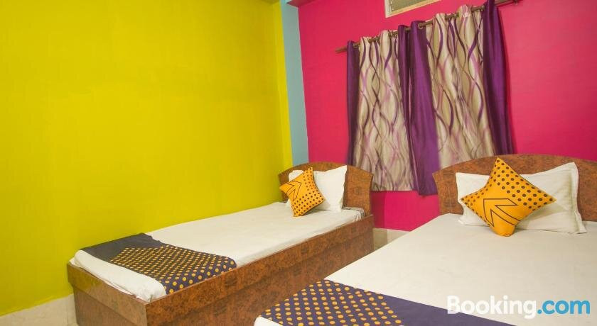 SPOT ON 48821 Hotel Chitra