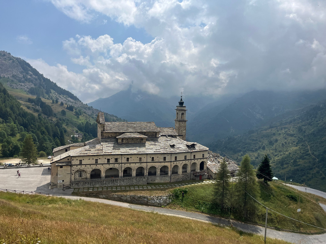Santuario di San Magno-Castelmagno必去景点