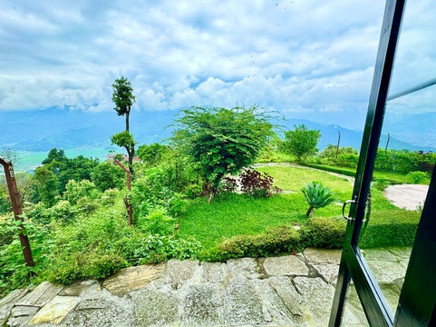 拉尼班静修处主图