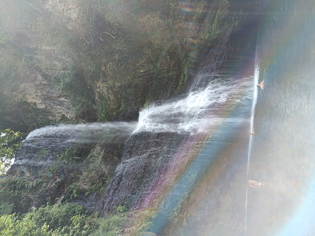 Cascata Di Ferrera Di Varese景点图片