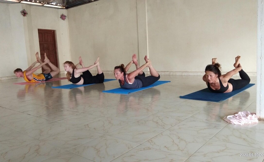 Ashtanga Cyril Yoga-加兰古特必去景点