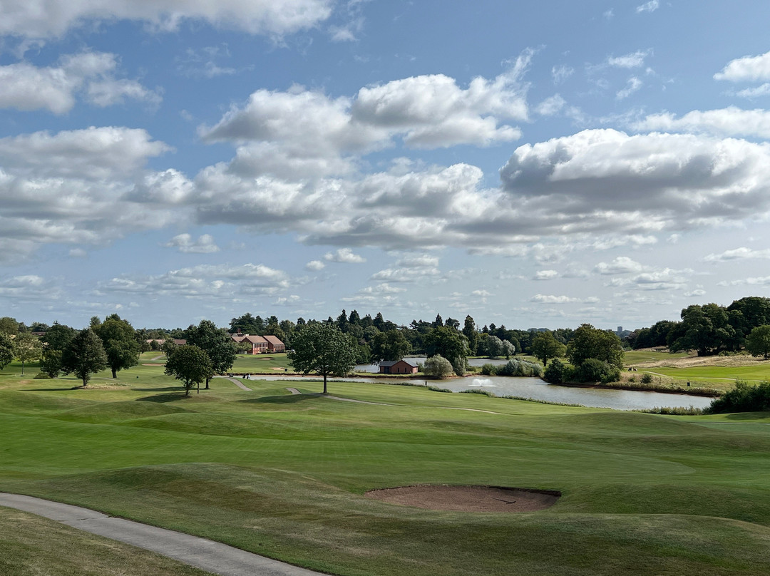 The Warwickshire主图