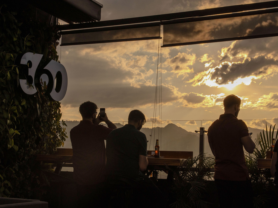 360 Rooftop Bar