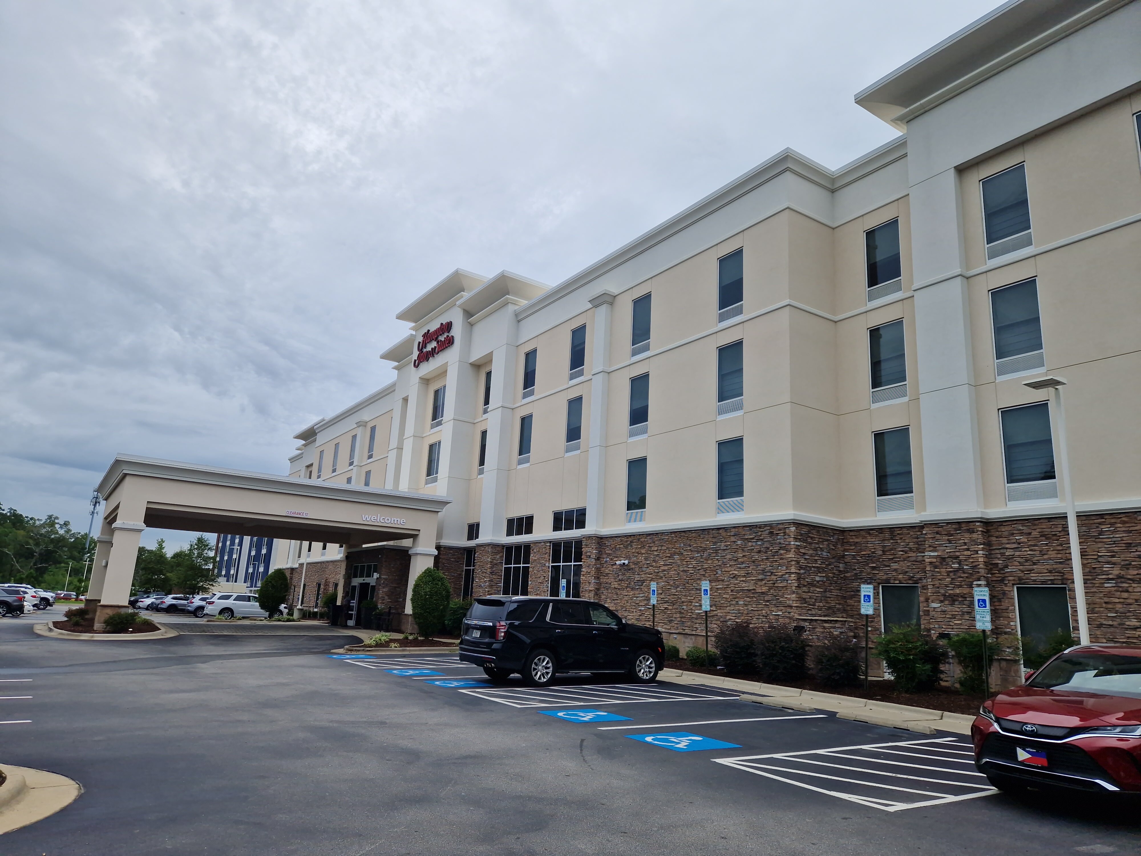 Hampton Inn & Suites Fayetteville-浴室
