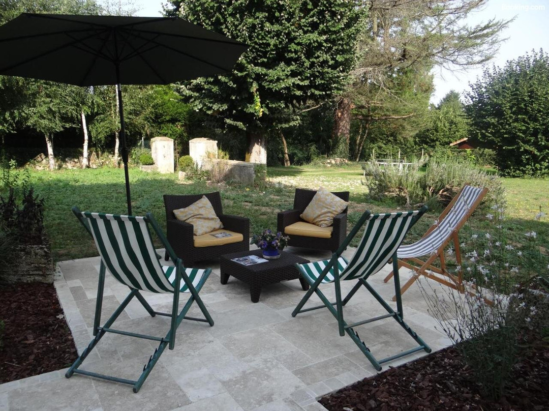 Les Tilleuls - Chambres D'hotes - La Rochefoucauld主图