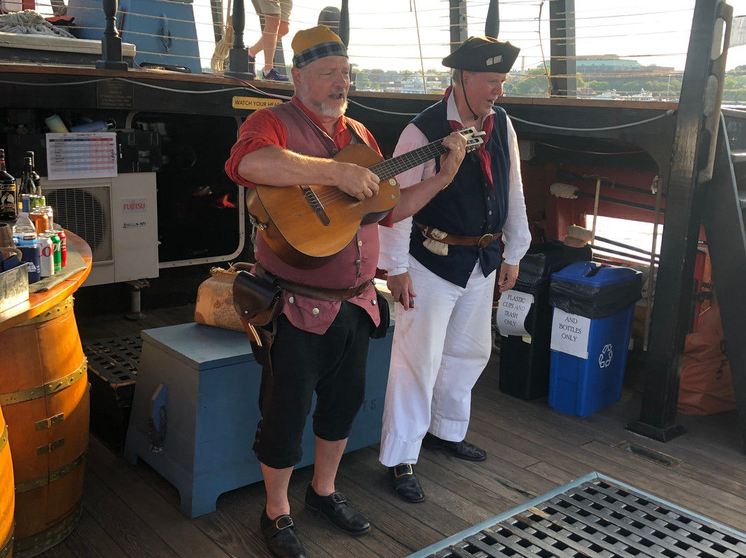 Tall Ship Providence-亚历山德里亚必去景点