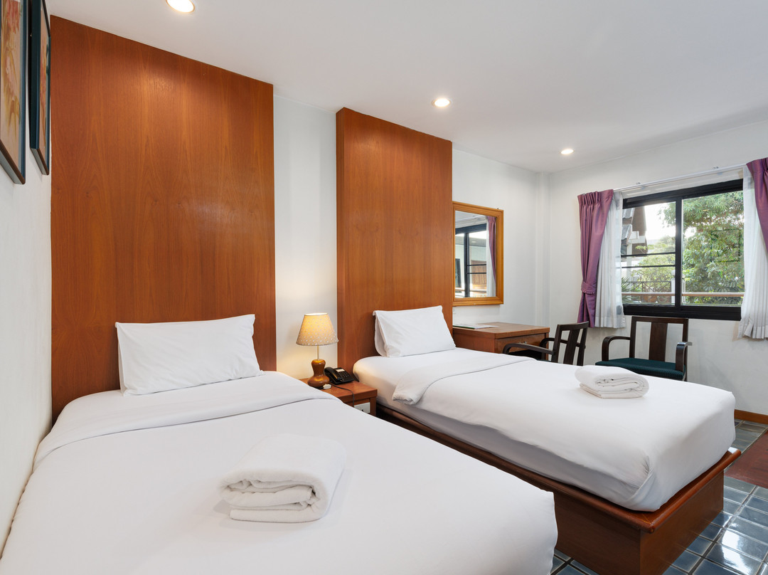 品考查理小屋主图