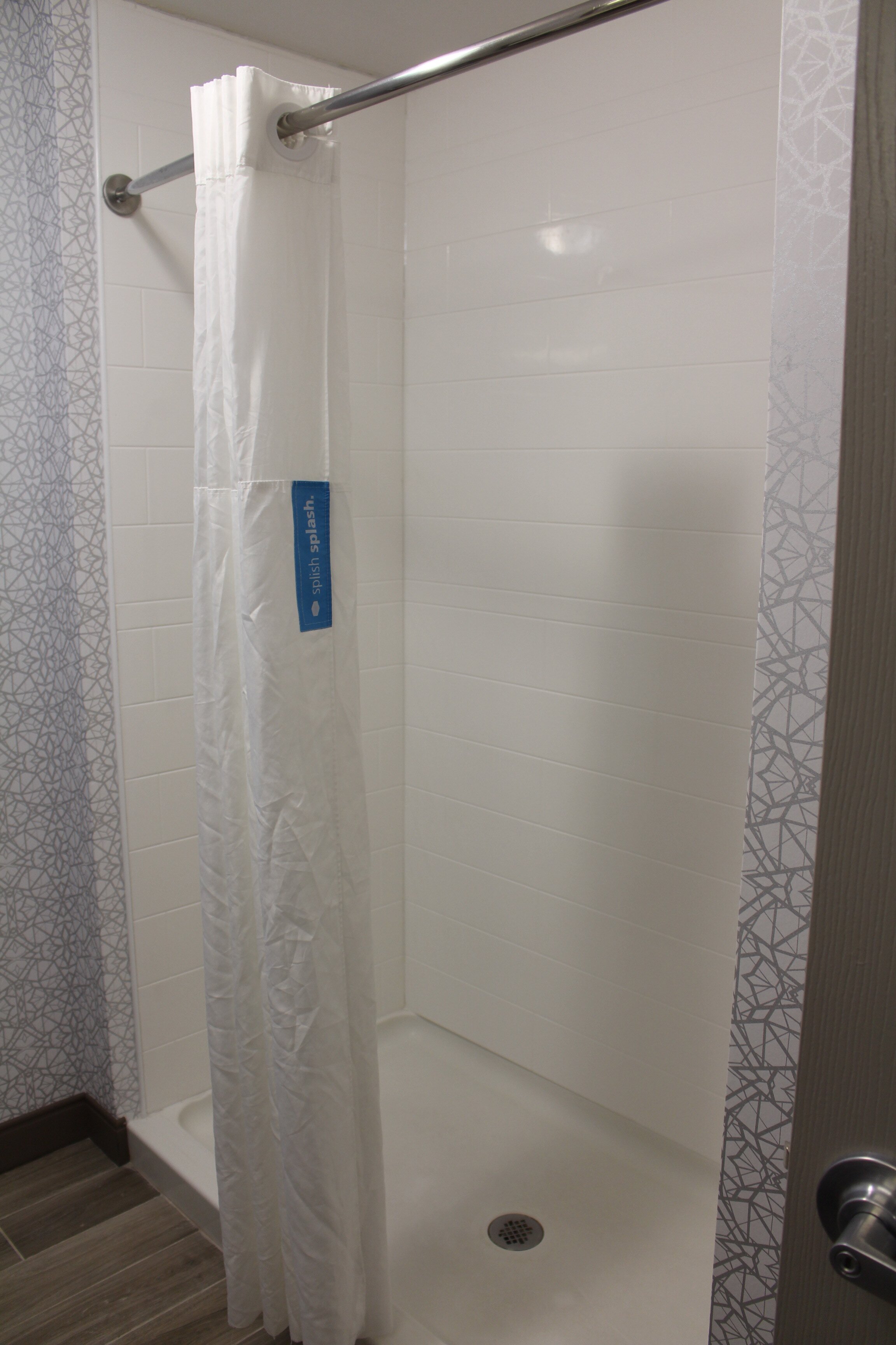 Hampton Inn & Suites Kingman-浴室