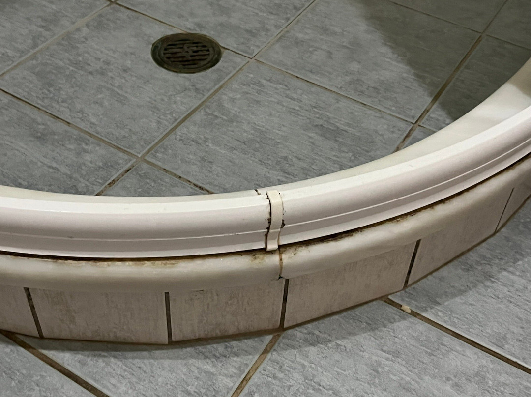 Frosini Gardens主图