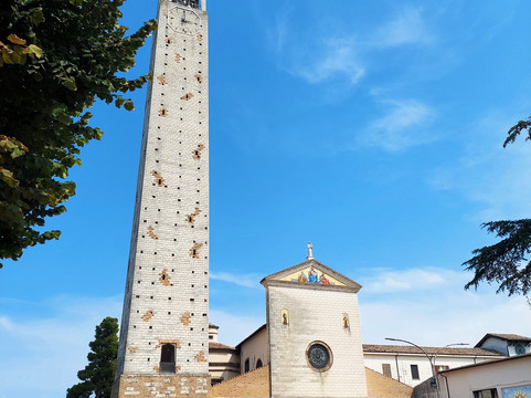 Campanile Della Pace Di Sant'antonio-Lanciano必去景点