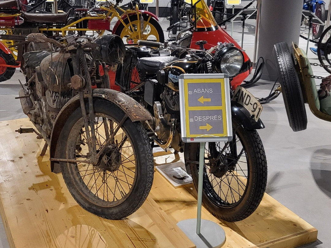 Museo de la Moto-Canillo必去景点