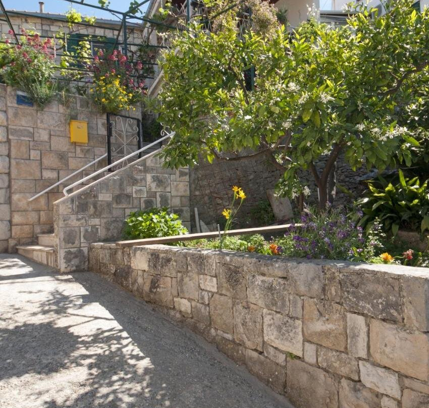 Apartments Gorana