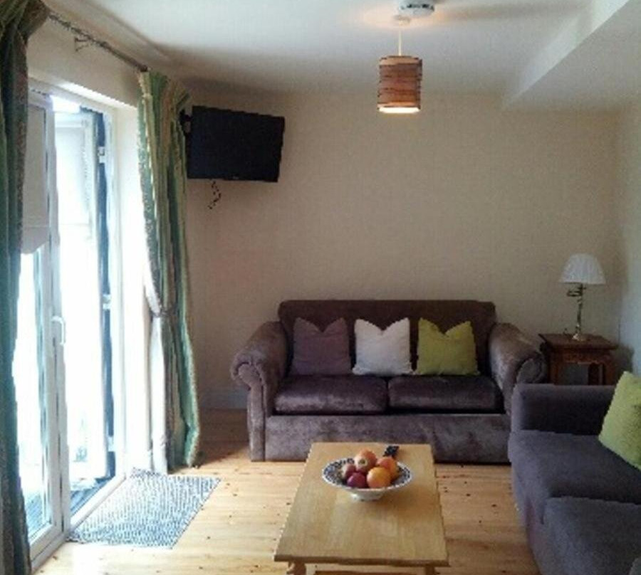 Delphi Cottage