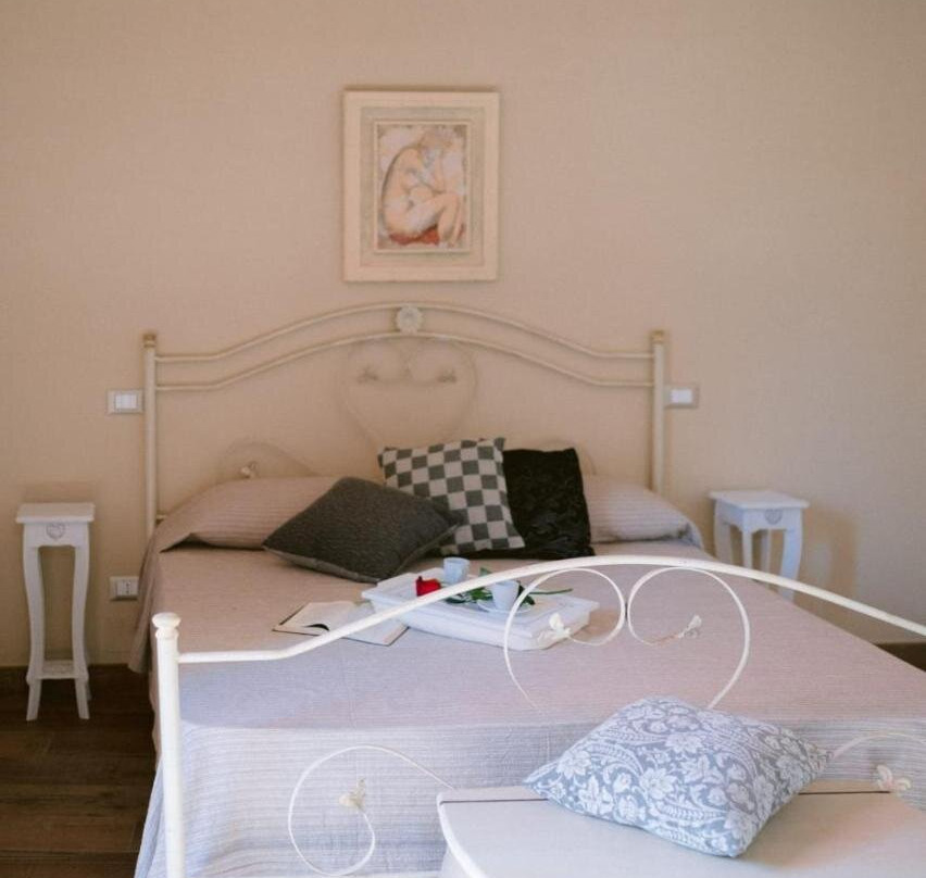 Modern Elegance Suite B&B
