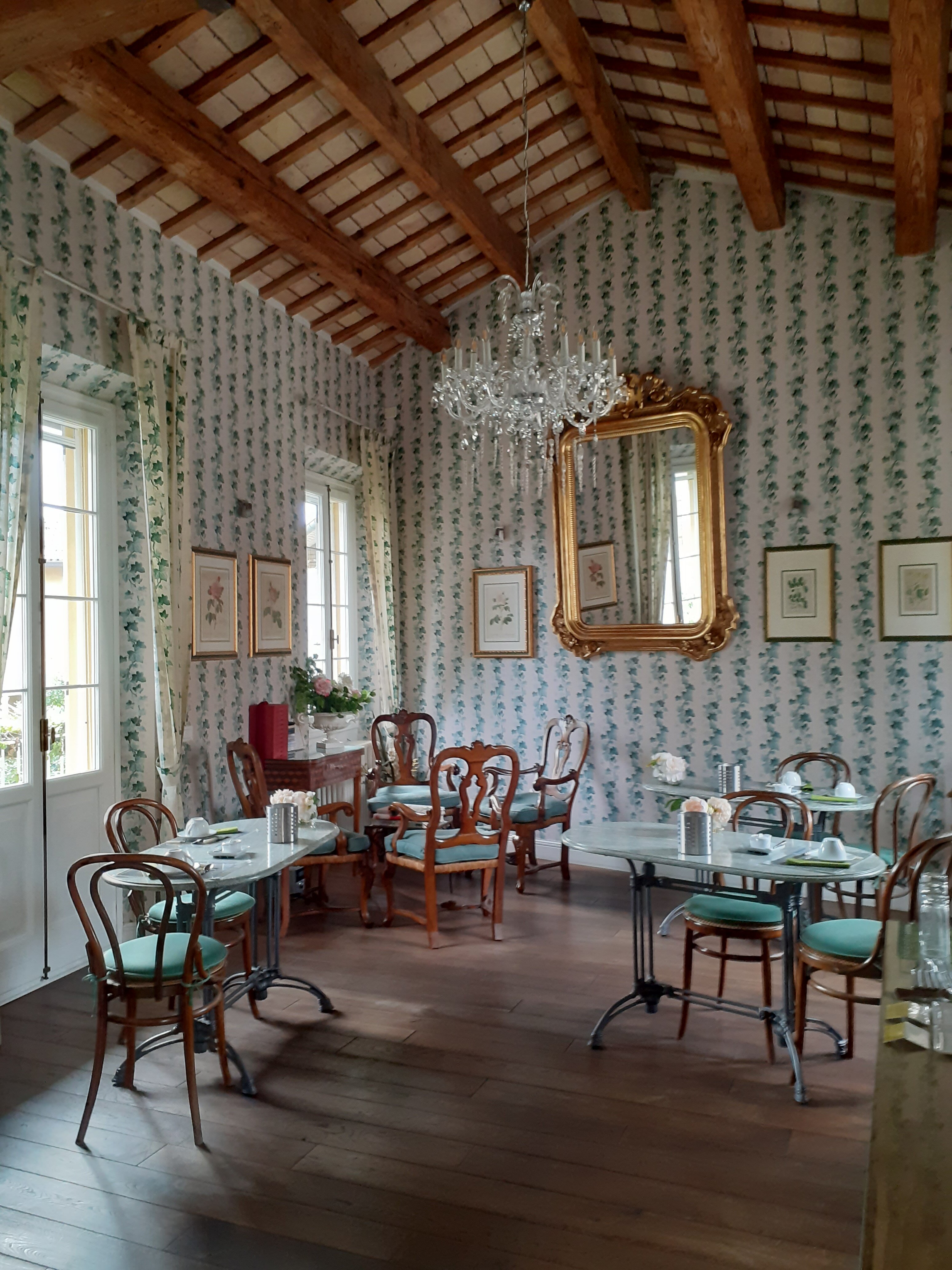M club De Luxe B&B-官方