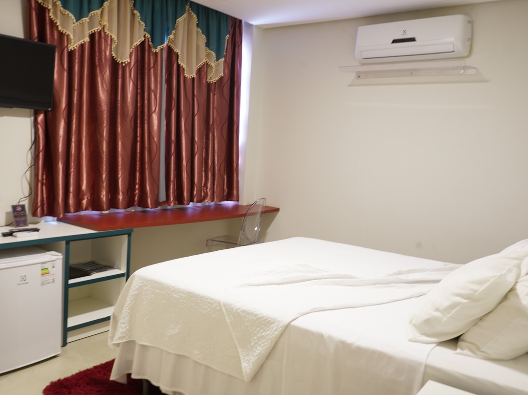 Pak Suites Hotel主图