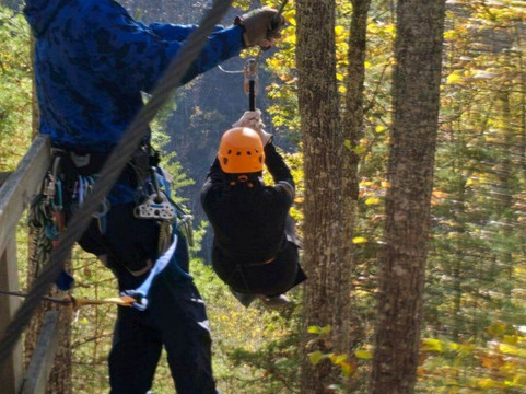 Wears Valley Zipline Adventures-塞维尔维尔必去景点