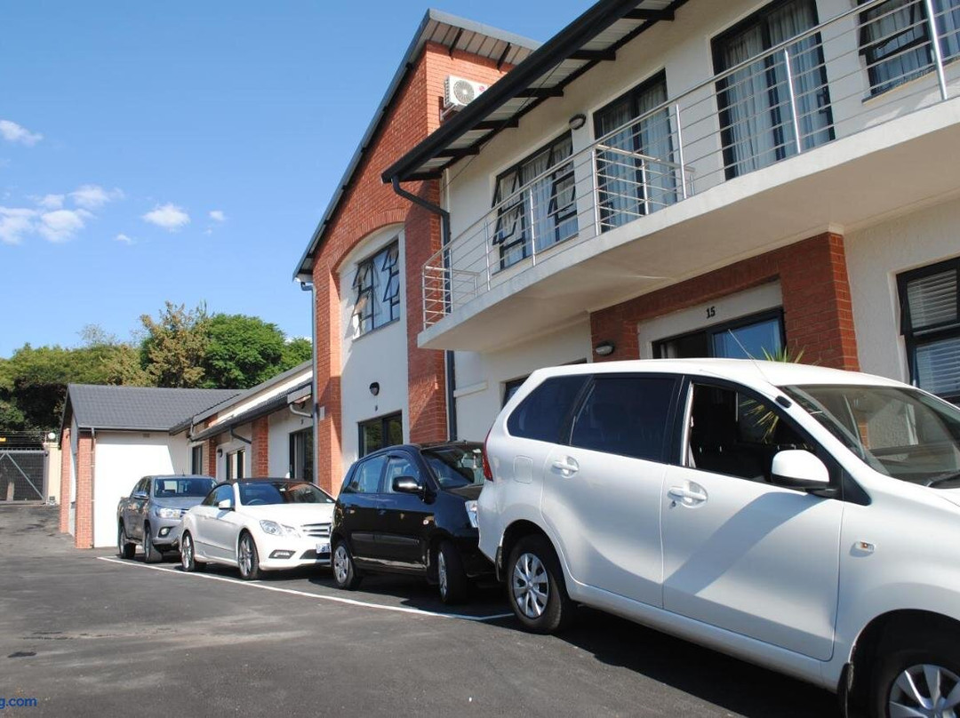 Sunninghill酒店住宿-86 Edison Guest Lodge