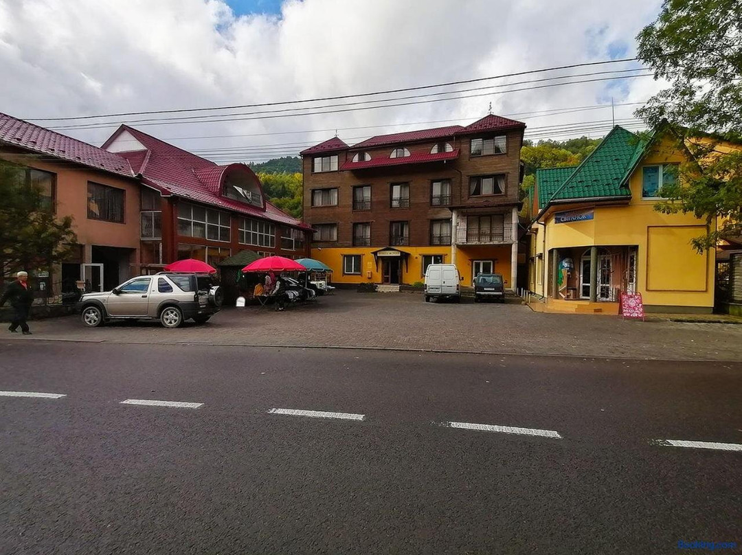 Hotel Hirsʹka Tysa
