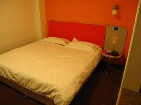 如家派柏·云(太仓南洋广场新华西路店)主图