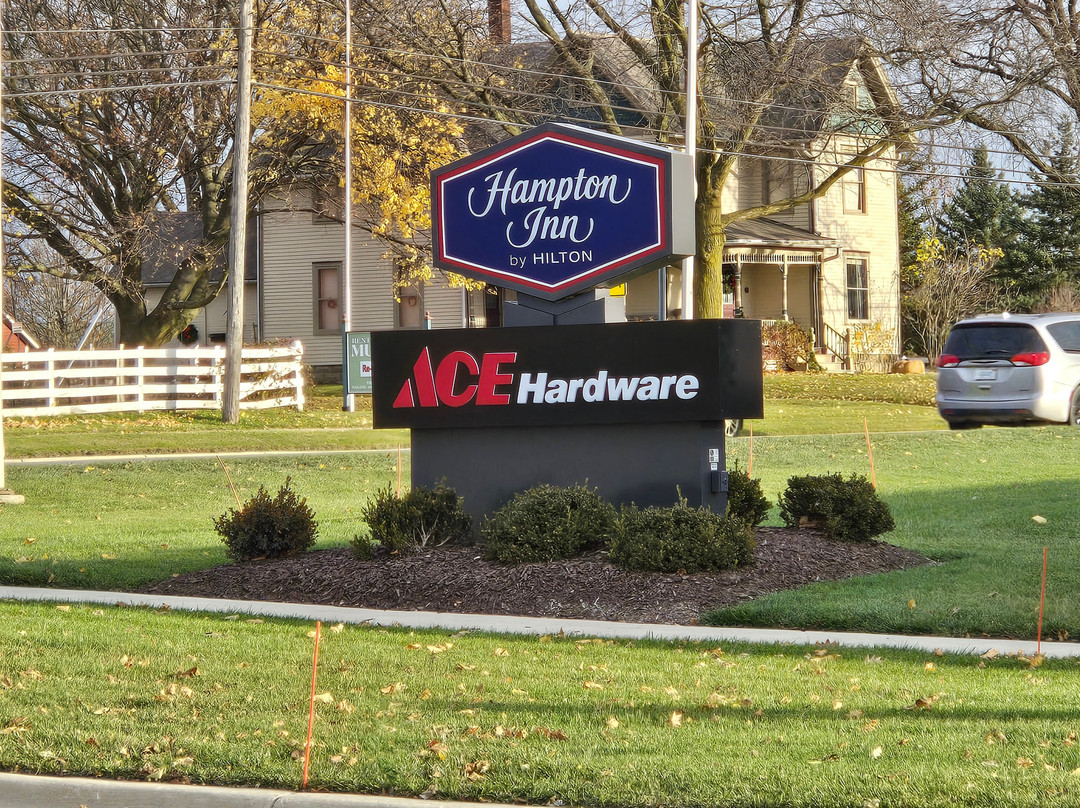 Hampton Inn By Hilton Saline