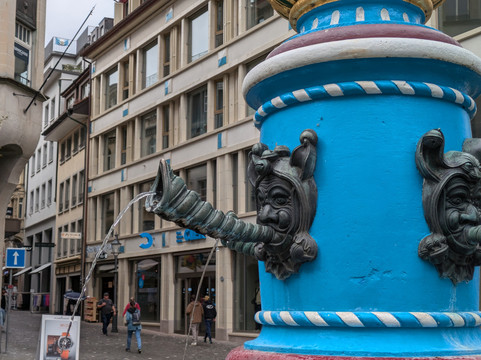 Fritschibrunnen-卢塞恩必去景点