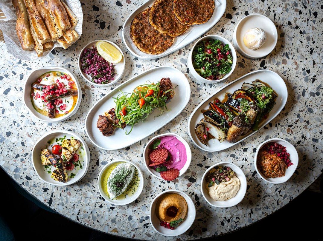 巴尼特餐馆和美食-Skewd Kitchen