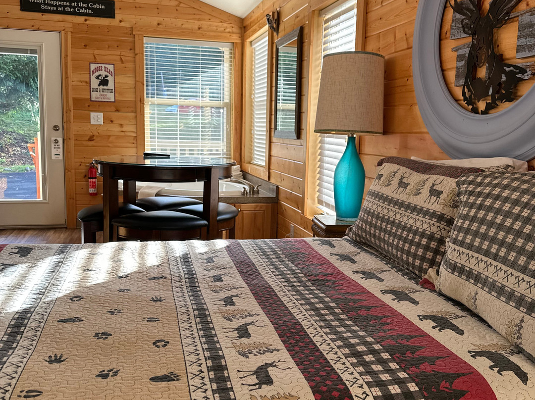 佩克伍德旅馆主图