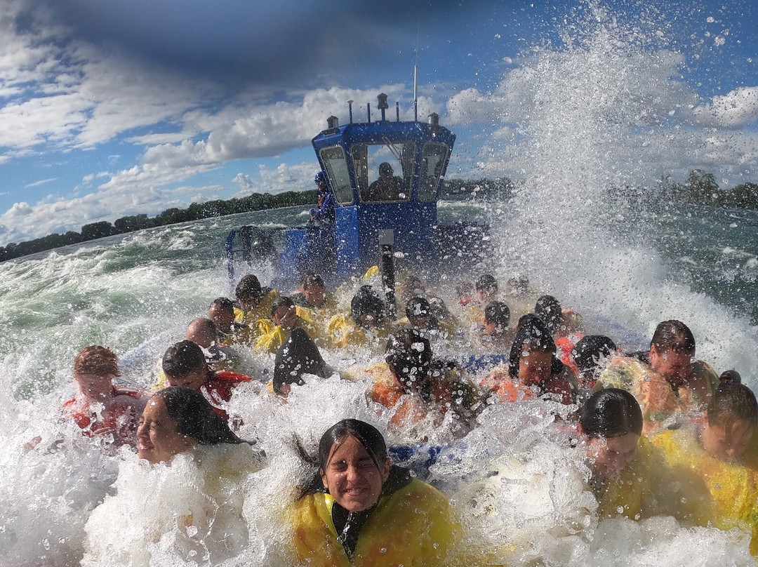 Saute-moutons Jet Boating-蒙特利尔必去景点