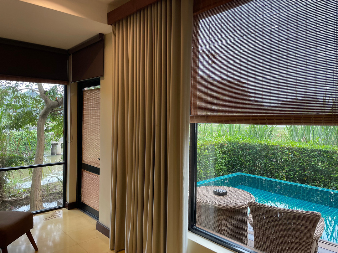 锡吉里亚水上花园酒店主图