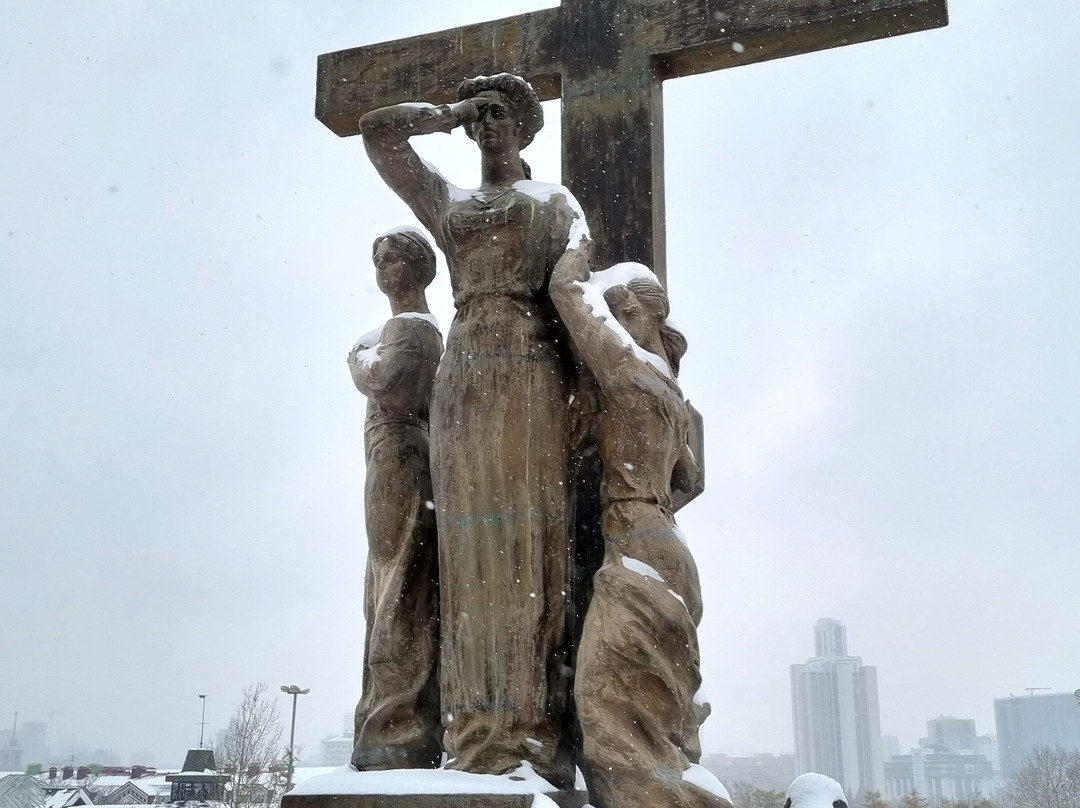Romanov Family Memorial景点图片