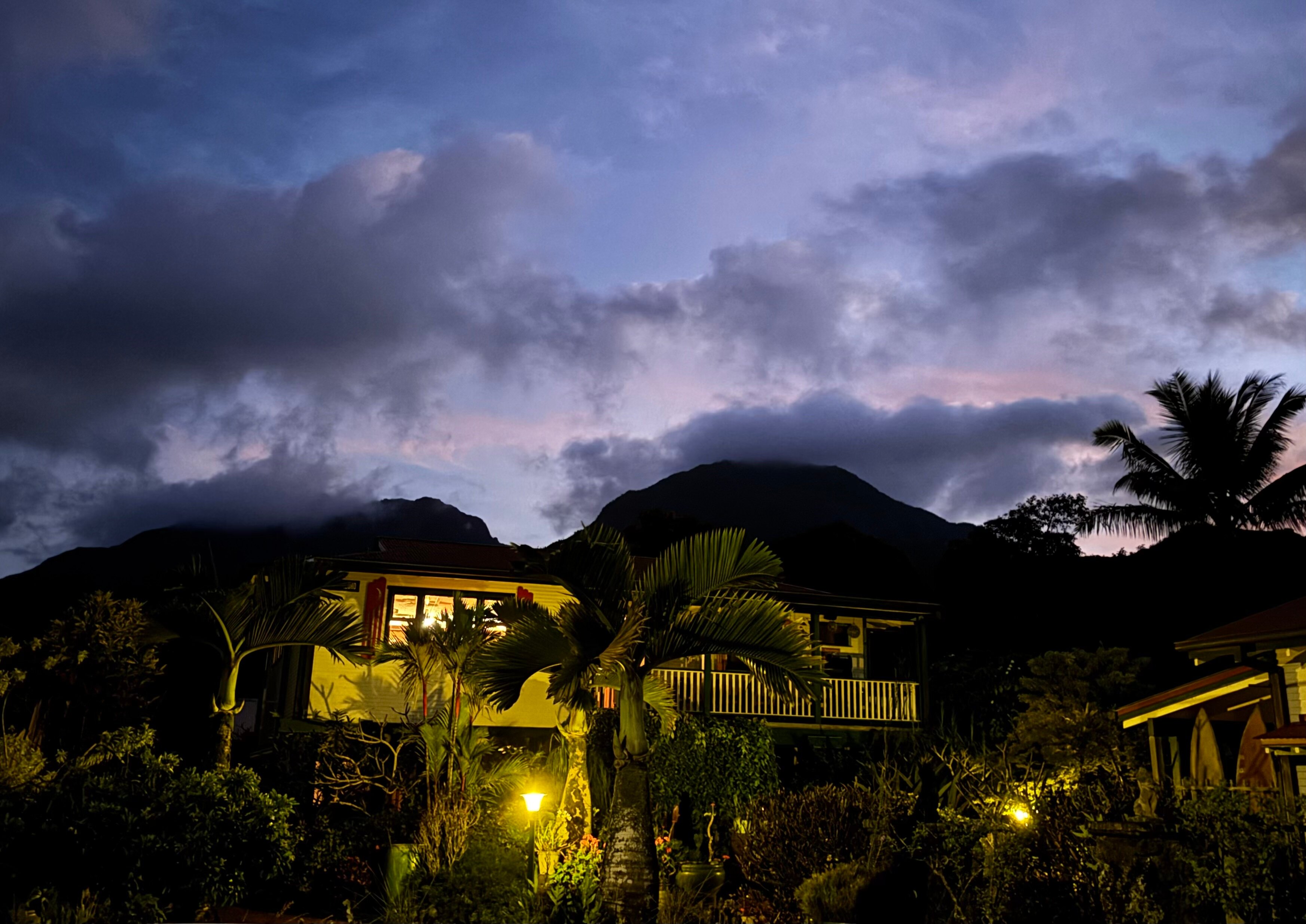 Hanalei Surfboard House-浴室