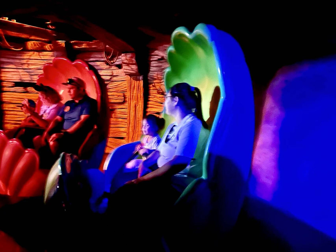 The Little Mermaid - Ariel's Undersea Adventure-阿纳海姆必去景点