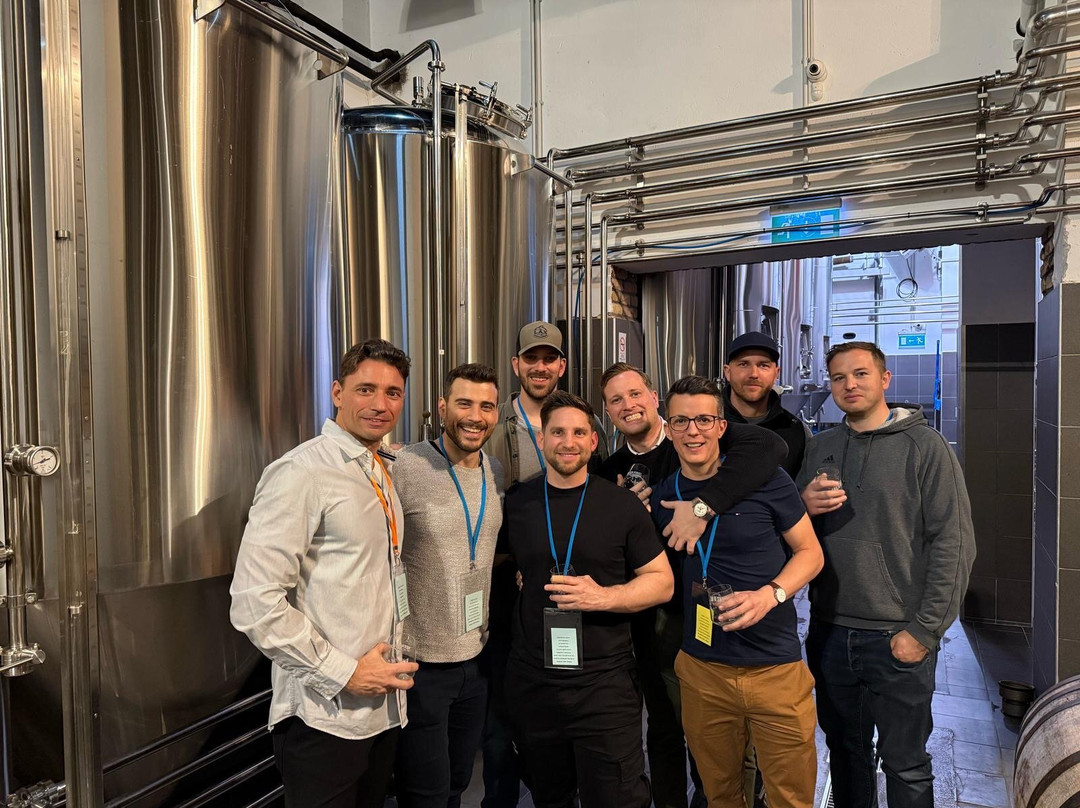 FIRST Craft Beer Brewery & Taproom景点图片