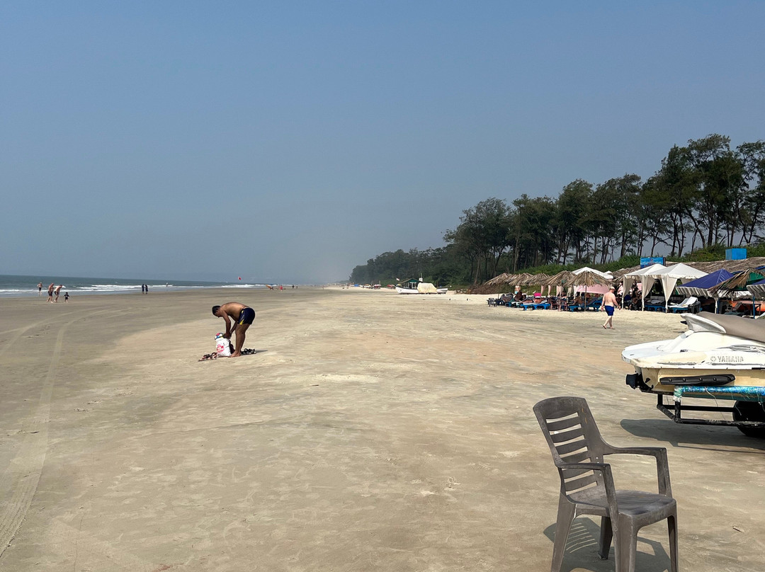 Betalbatim Beach景点图片
