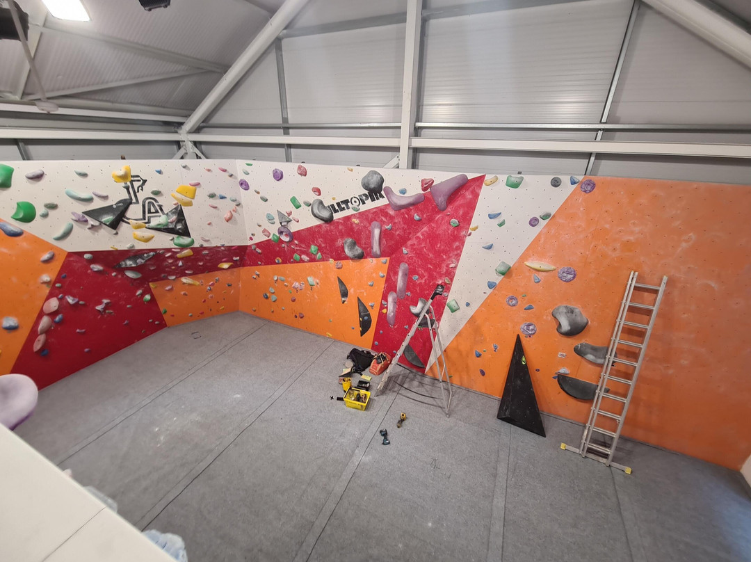 The Arc - The Climbing Academy-切本哈姆必去景点
