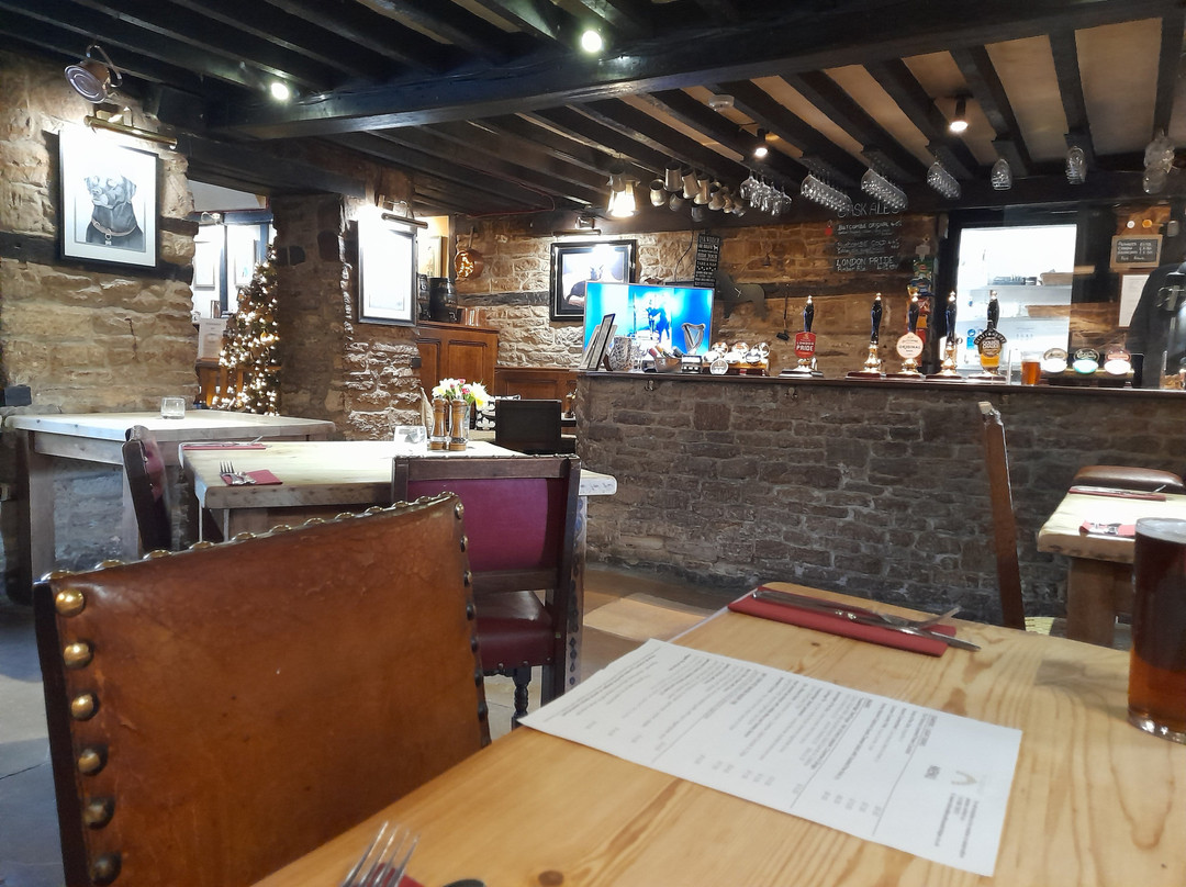 The Inn at Fossebridge主图