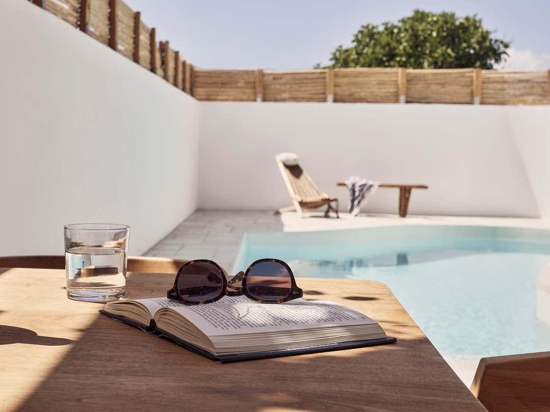 Dionysos Sea Side Resort主图