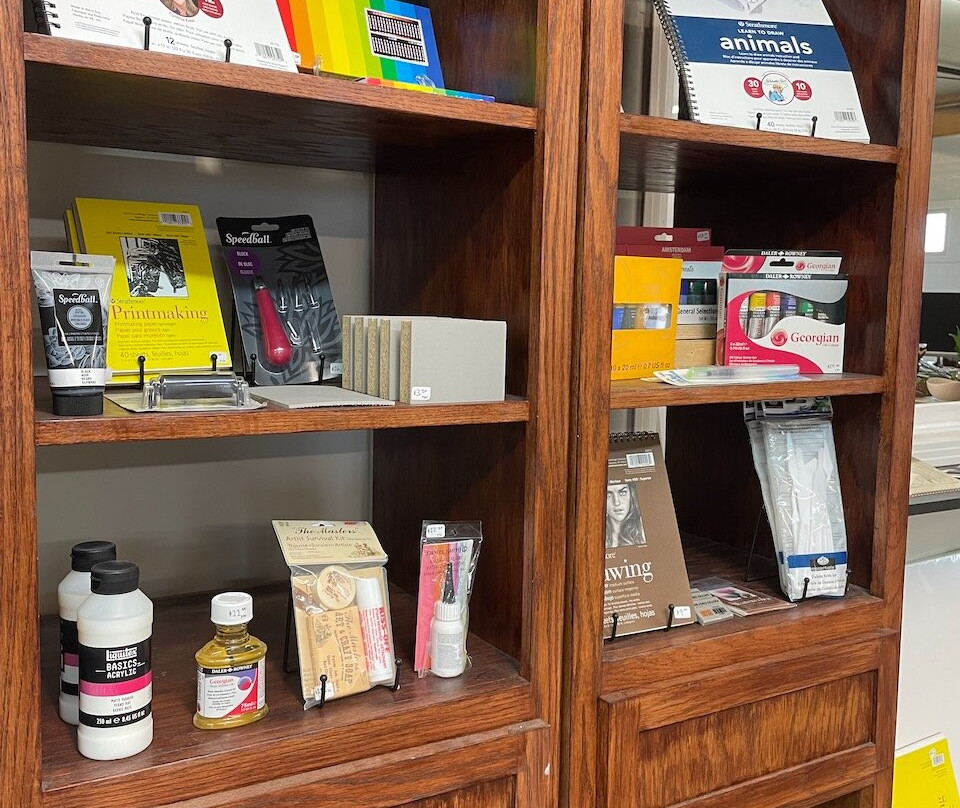 Coastal Gems Glass Blowing & Art Centre-Brigus必去景点