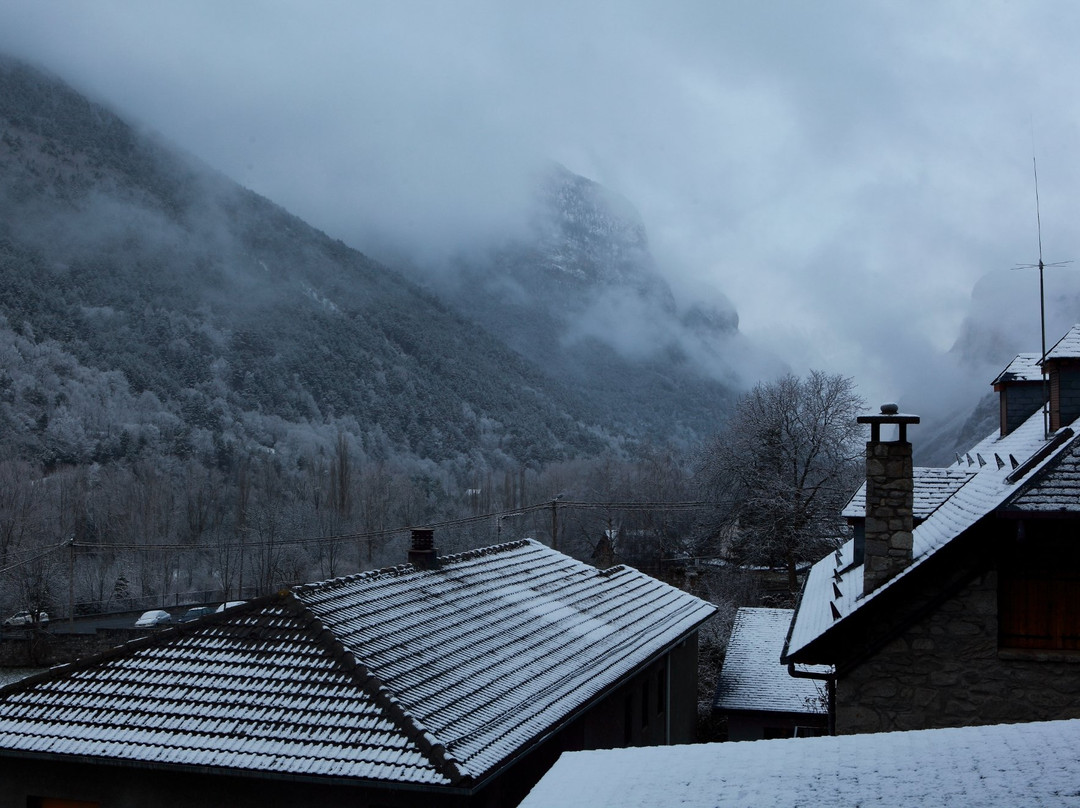 Hotel Boutique Mediodia & Apartments主图