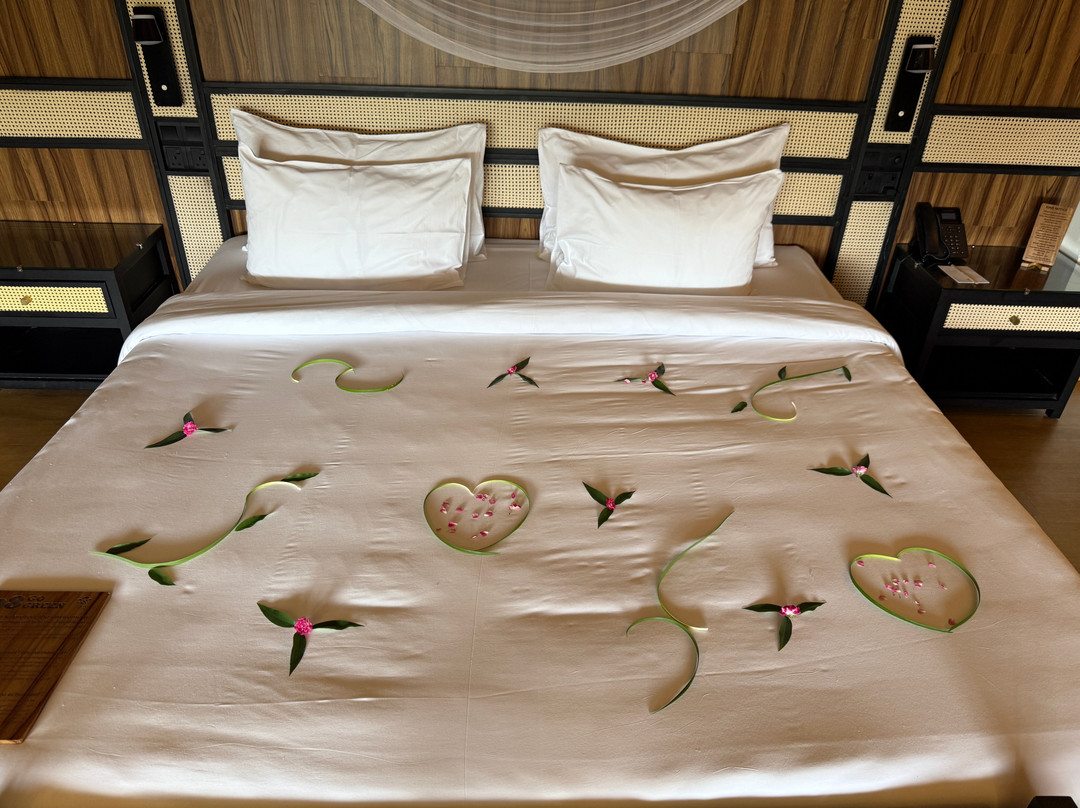 98英亩度假村主图