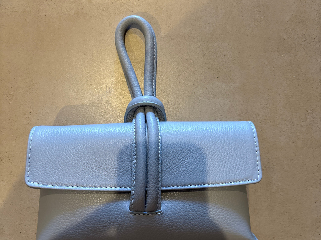 Jirakis Handcrafted Leather景点图片