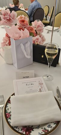 悉尼朗廷酒店主图