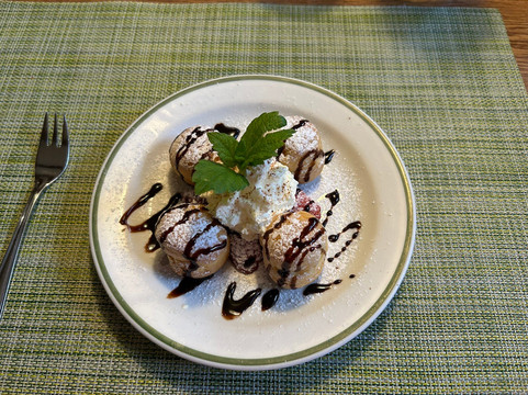 克罗尔酒店主图