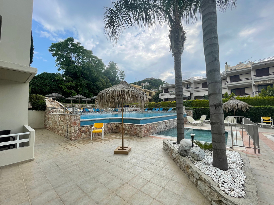 Poseidonia Hotel Apartments主图