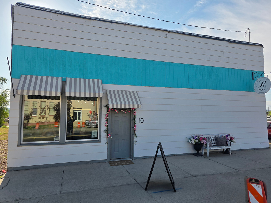 R Bakery In Randolph Utah