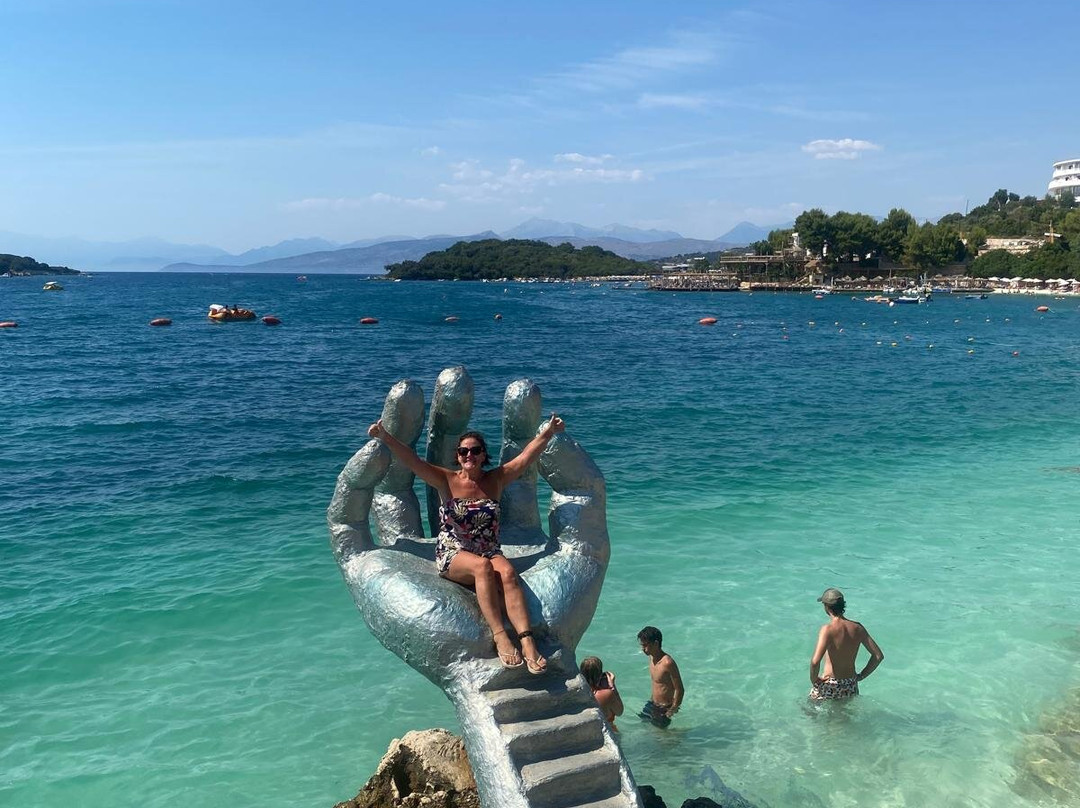 Hand Of Ksamil-Ksamil必去景点